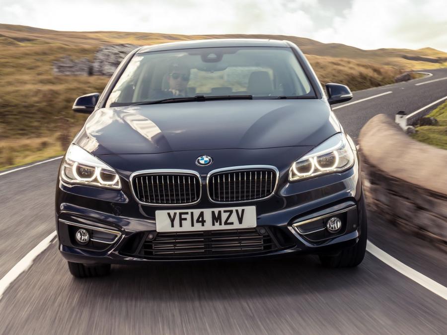  BMW 225i Active Tourer Luxury Line 2014 года  (UK) (фото 14 из 22)